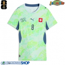 Maglie da calcio Svizzera Remo Freuler #8 Seconda Maglia Femminile Mondiali 2026  Manica Corta